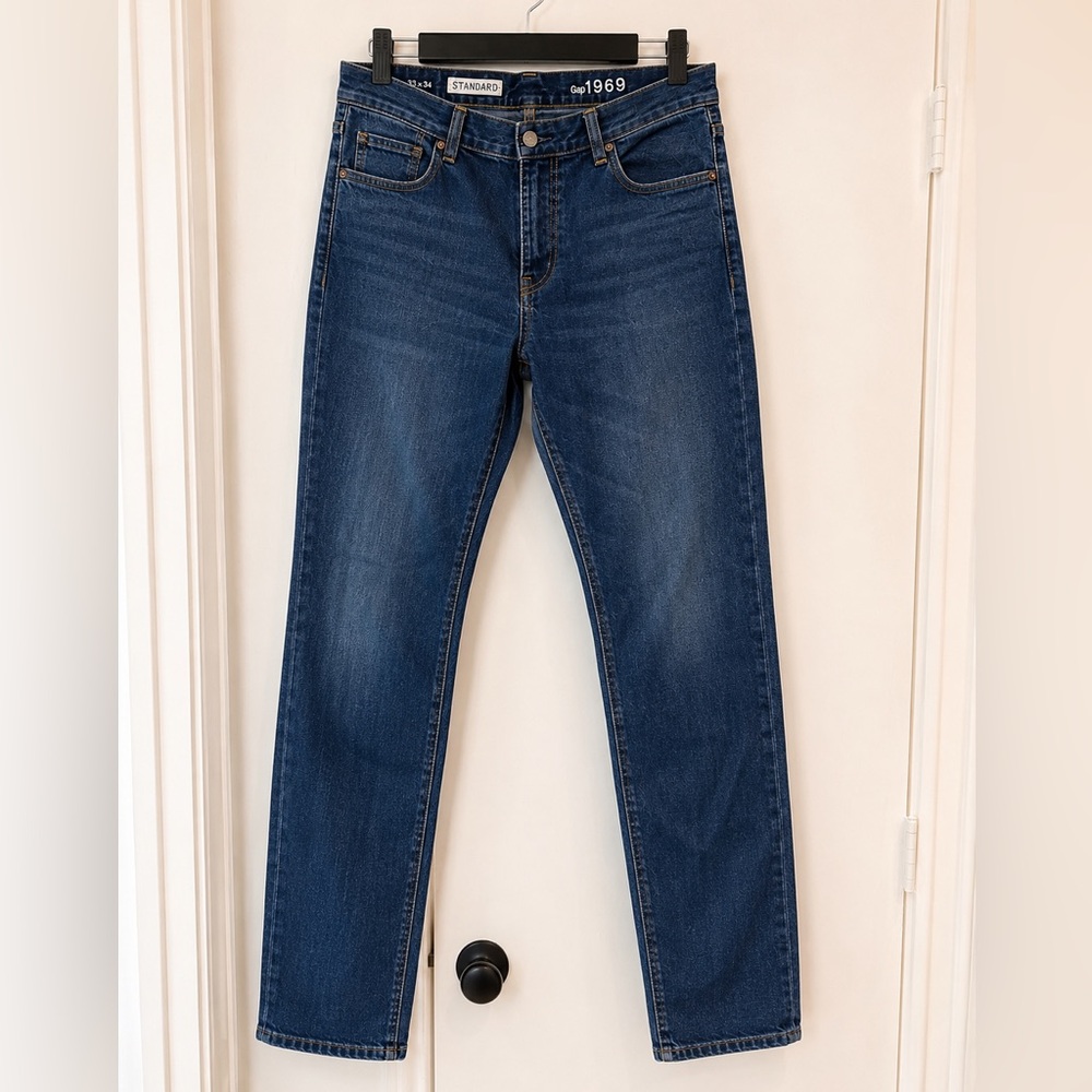 Gap 1969 Standard Fit Jeans Men’s 33x34 Dark Wash Straight Leg Denim